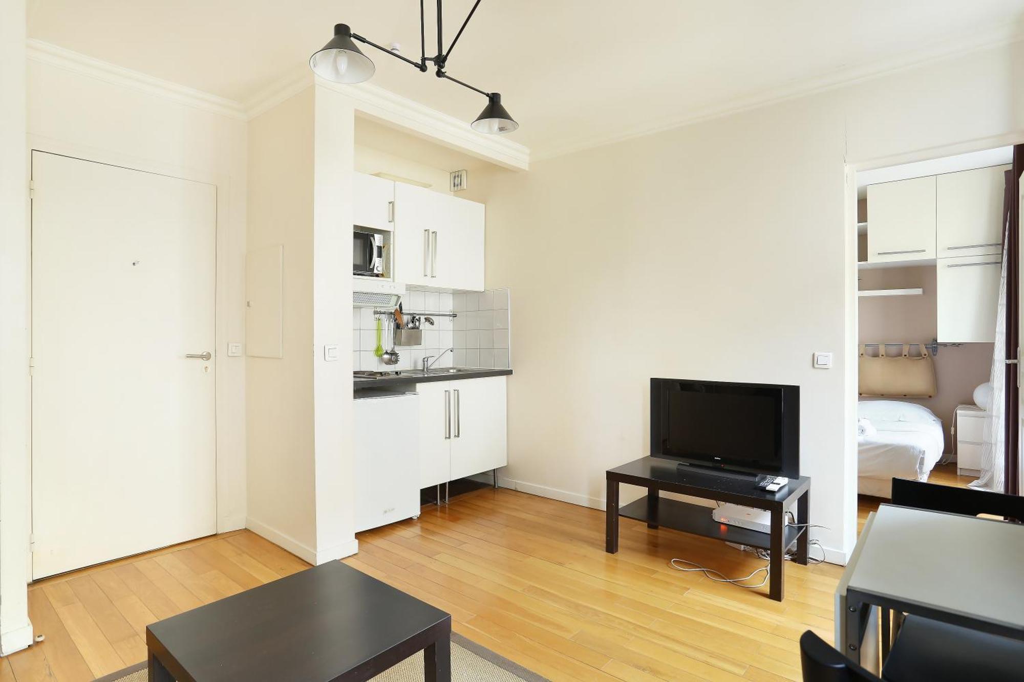 Pick A Flat'S Apartments In Batignolles - Rue Biot باريس المظهر الخارجي الصورة