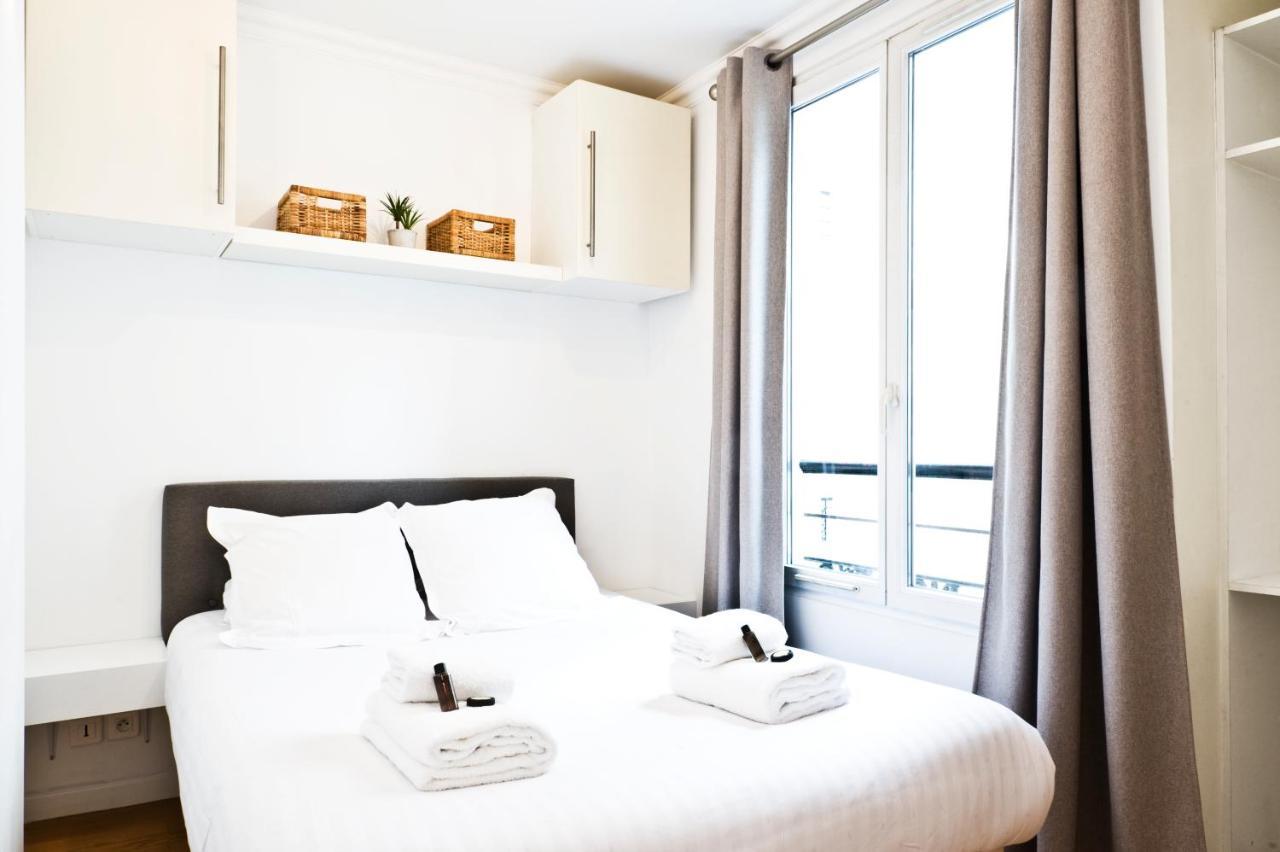 Pick A Flat'S Apartments In Batignolles - Rue Biot باريس الغرفة الصورة