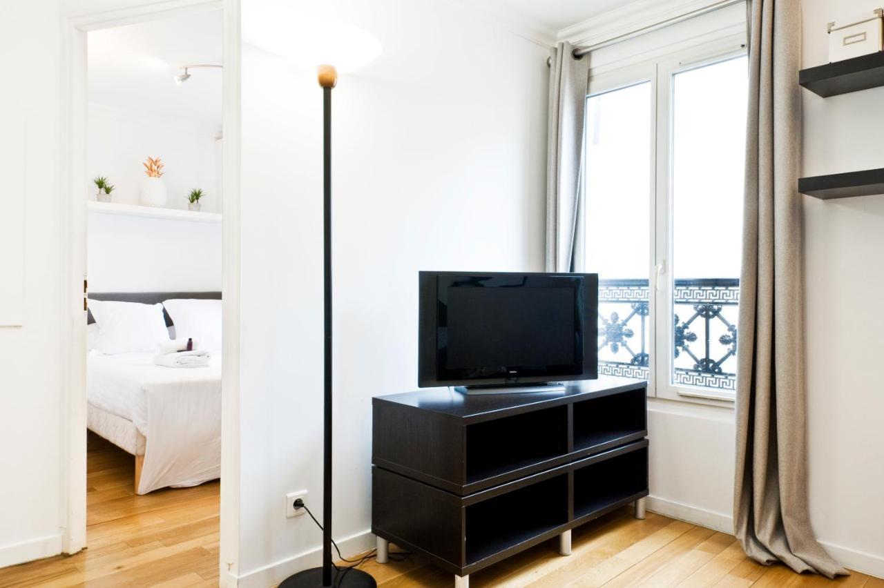 Pick A Flat'S Apartments In Batignolles - Rue Biot باريس الغرفة الصورة