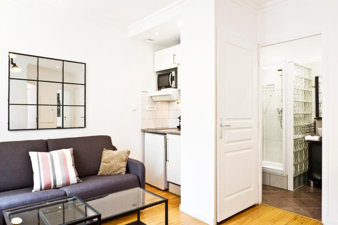 Pick A Flat'S Apartments In Batignolles - Rue Biot باريس الغرفة الصورة