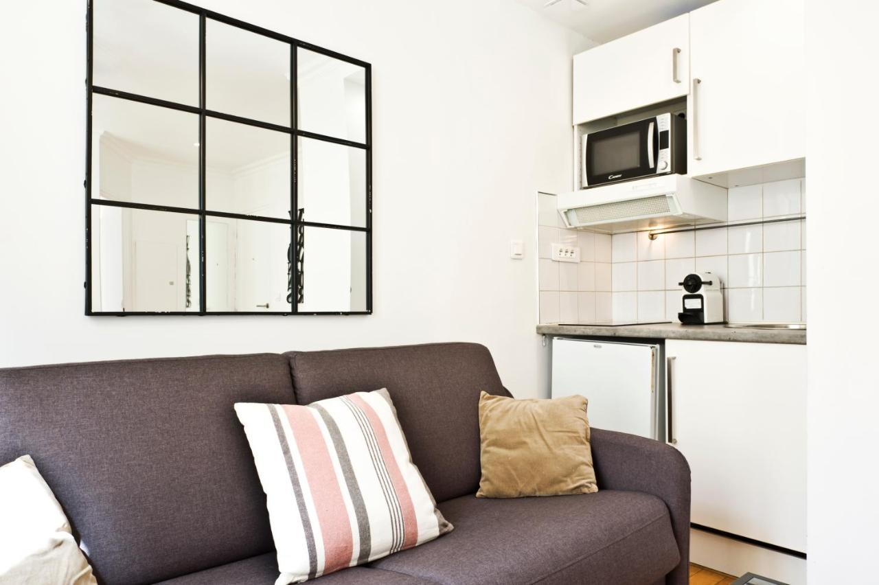 Pick A Flat'S Apartments In Batignolles - Rue Biot باريس الغرفة الصورة