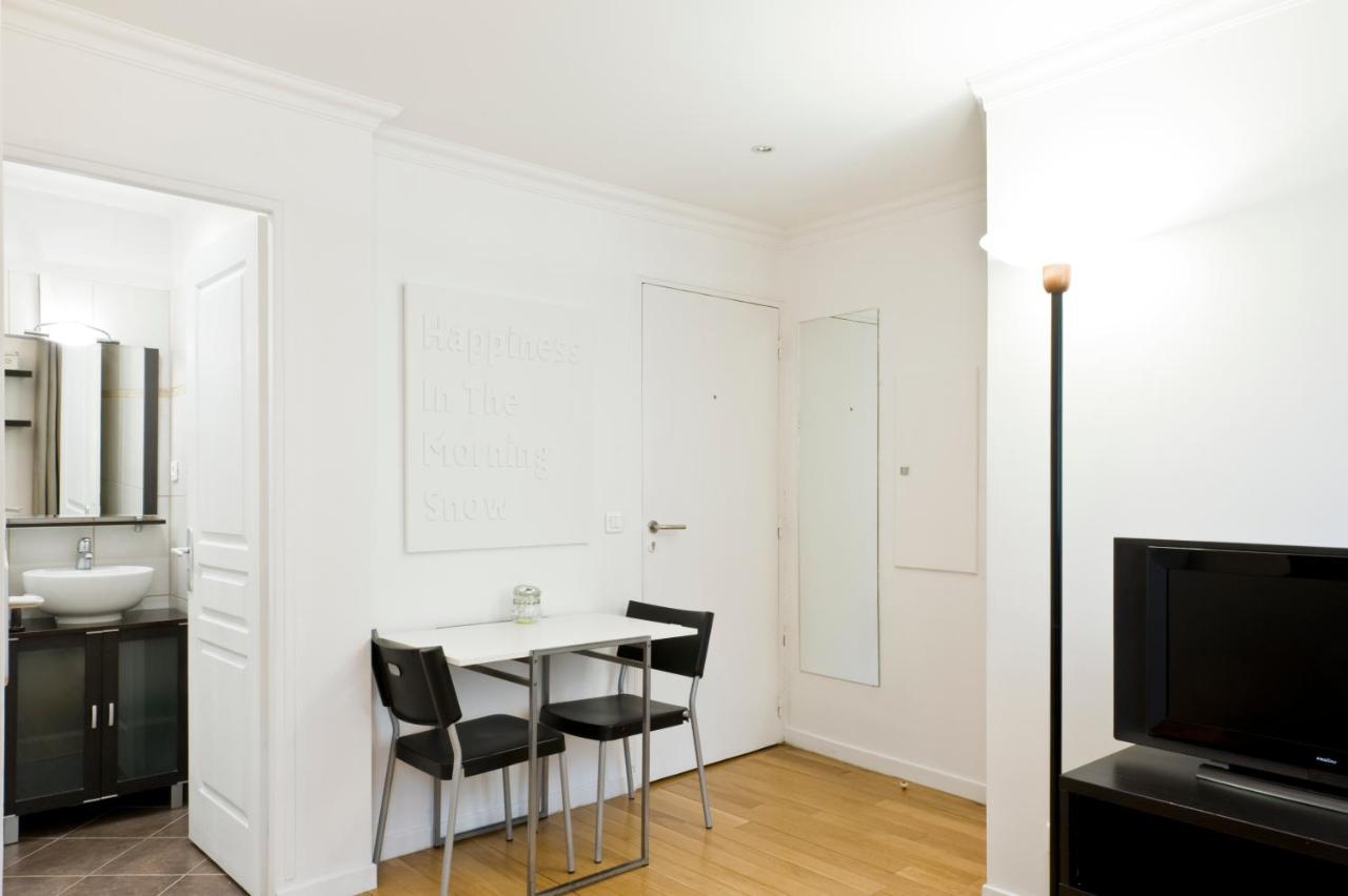 Pick A Flat'S Apartments In Batignolles - Rue Biot باريس الغرفة الصورة