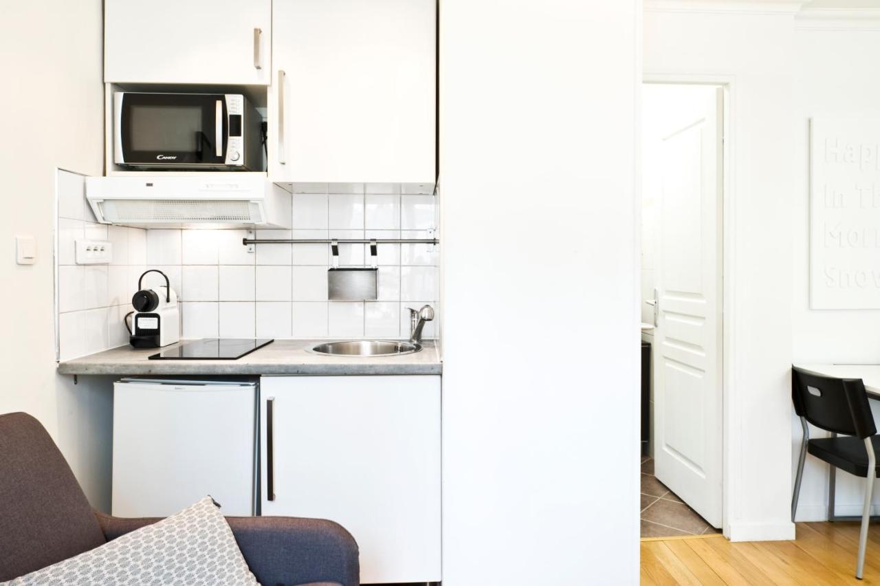 Pick A Flat'S Apartments In Batignolles - Rue Biot باريس الغرفة الصورة